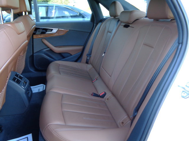 Used 2023 Audi A4 2.0T Premium w/ Convenience Package AWD/4WD image 17
