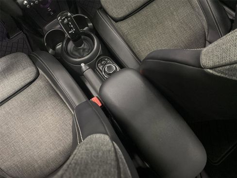 Certified 2023 MINI Cooper S FWD image 27