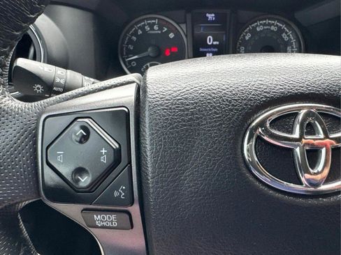 Used 2023 Toyota Tacoma TRD Sport AWD/4WD image 14