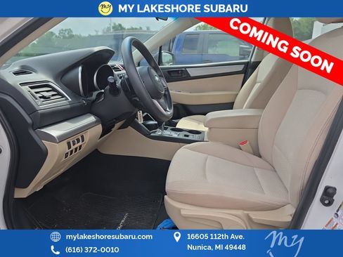 Used 2018 Subaru Outback 2.5i AWD/4WD image 9