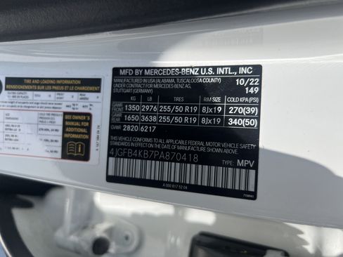 Certified 2023 Mercedes-Benz GLE 350 4MATIC w/ Premium Package image 37