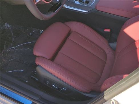 New 2026 BMW 330i Sedan w/ Convenience Package RWD image 4