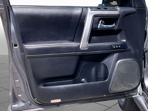 Used 2019 Toyota 4Runner Limited RWD image 17