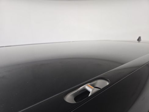 Used 2025 Rivian R1S Adventure AWD/4WD image 13