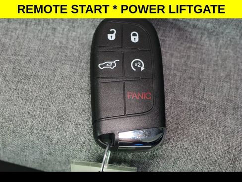Used 2022 Jeep Compass Latitude w/ Convenience Group AWD/4WD image 12