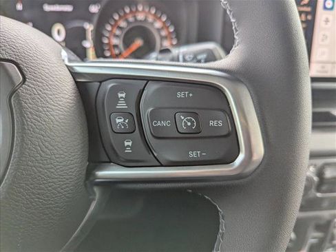 New 2026 Jeep Wrangler Unlimited Sahara AWD/4WD image 14