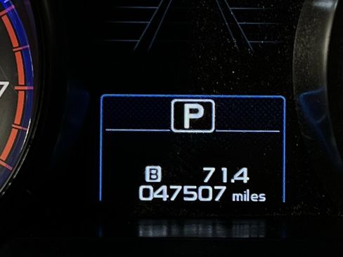 Used 2019 Subaru Outback 2.5i Premium image 15