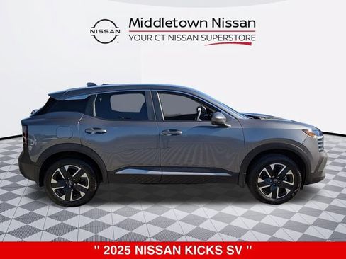 Certified 2025 Nissan Kicks SV AWD/4WD image 2