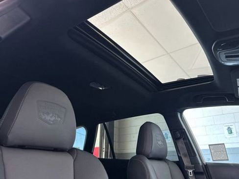 Used 2023 Subaru Outback Wilderness AWD/4WD image 19