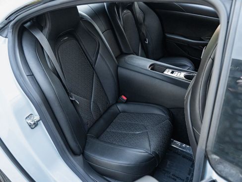 New 2025 Karma Revero Luxury RWD image 19
