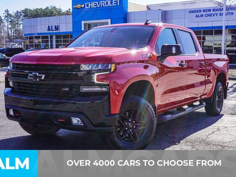 Used 2021 Chevrolet Silverado 1500 LT Trail Boss w/ Convenience Package II image 3
