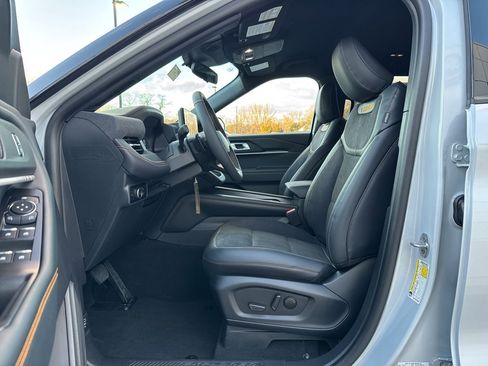 New 2026 Ford Explorer Tremor image 4