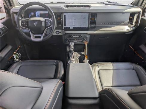 Used 2022 Ford Bronco Badlands AWD/4WD image 16