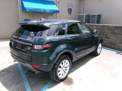Used 2017 Land Rover Range Rover Evoque SE image 5