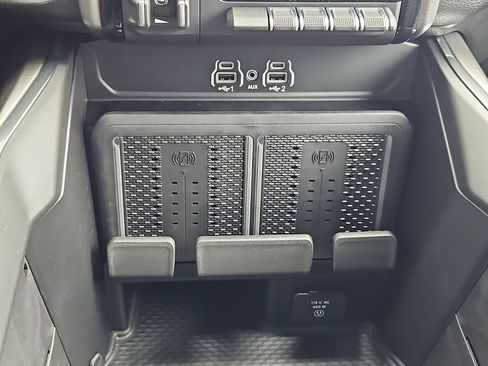 New 2026 RAM 2500 Laramie w/ Night Edition AWD/4WD image 26