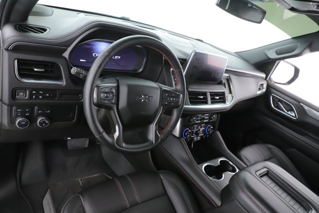 Used 2023 Chevrolet Suburban RST w/ Luxury Package AWD/4WD image 17