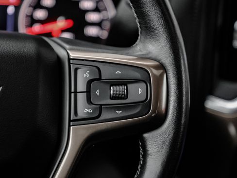 Used 2019 Chevrolet Silverado 1500 High Country w/ Technology Package image 30