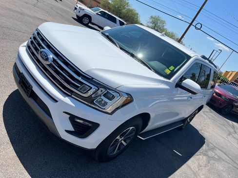 Used 2018 Ford Expedition XLT w/ Equipment Group 202A RWD image 48