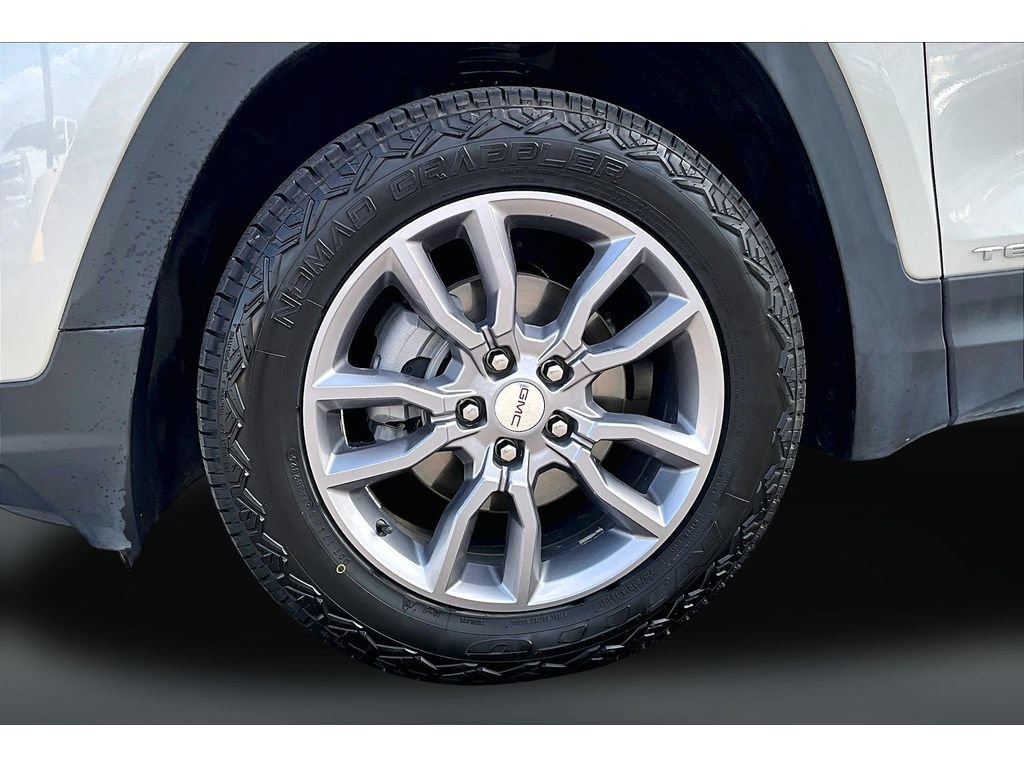 Used 2022 GMC Terrain SLT w/ Tech Package AWD/4WD image 34