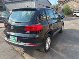 Used 2017 Volkswagen Tiguan S image 2