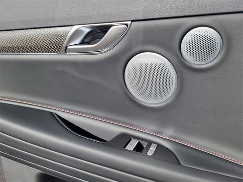 New 2026 Genesis G80 3.5T Sport Prestige image 10