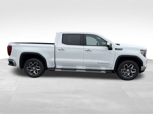 New 2026 GMC Sierra 1500 SLT AWD/4WD image 8