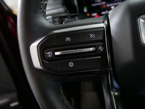 Used 2024 GMC Acadia AT4 image 22