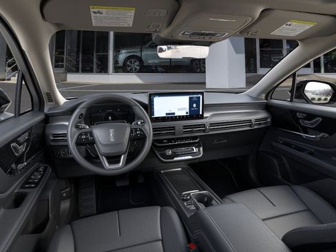 New 2026 Lincoln Corsair Premiere image 9