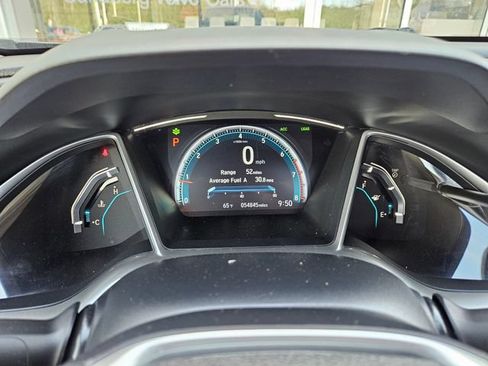 Used 2019 Honda Civic Touring image 22