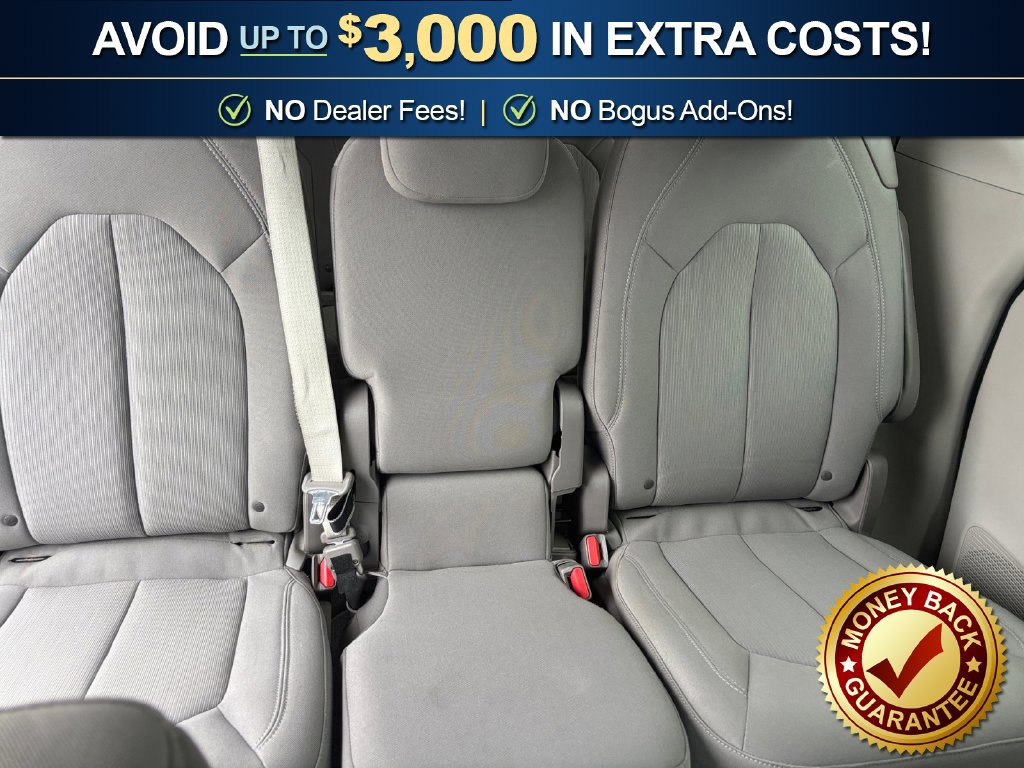 Used 2017 Chrysler Pacifica Touring FWD image 23