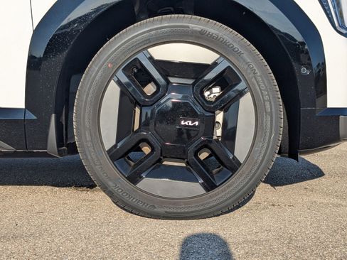 New 2026 Kia EV9 GT-Line image 13