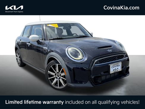 Used 2022 MINI Cooper S FWD image 1