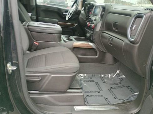 Used 2021 Chevrolet Silverado 1500 LT Trail Boss image 14