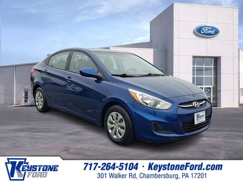 Used 2017 Hyundai Accent SE FWD image 1
