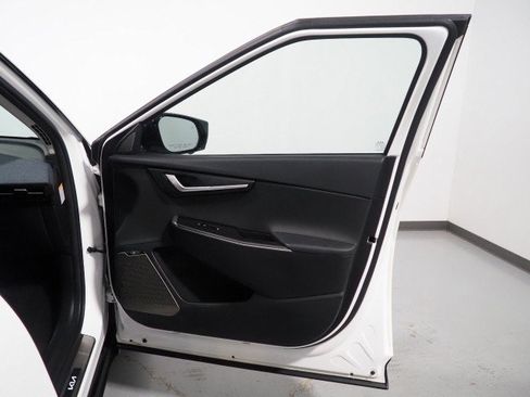 Used 2024 Kia EV6 Wind w/ Wind Technology Package AWD/4WD image 67