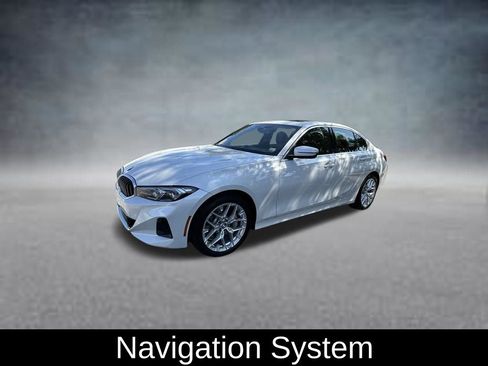 Used 2025 BMW 330i Sedan RWD image 3