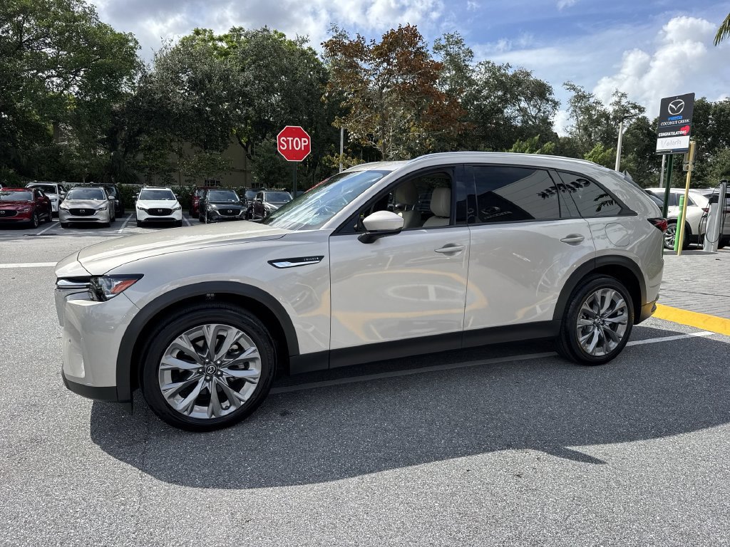 Certified 2026 MAZDA CX-90 3.3 Turbo w/ Preferred Package AWD/4WD image 10