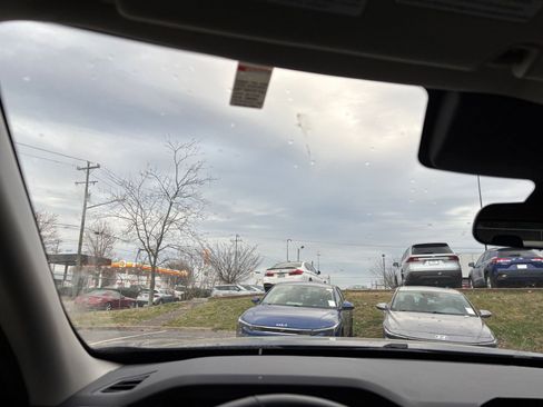 Used 2025 Nissan Pathfinder SV image 37