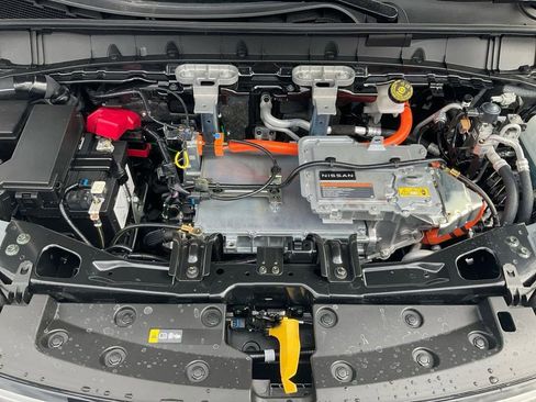 New 2026 Nissan Leaf Platinum+ w/ Cargo Package (Platinum+) image 38