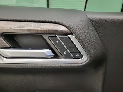 Used 2024 Chevrolet Silverado 1500 LTZ w/ Z71 Off-Road Package image 2