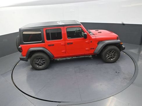 Used 2024 Jeep Wrangler Unlimited Sport AWD/4WD image 19
