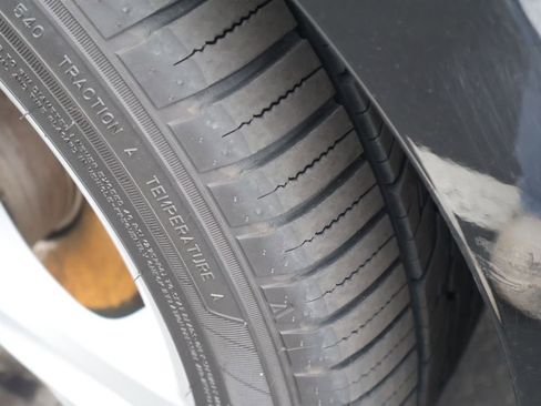 Used 2013 BMW 128i Coupe image 6