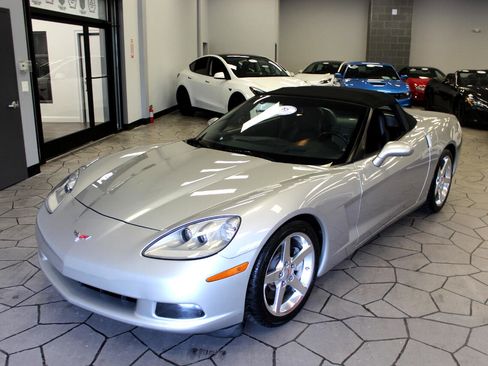 Used 2006 Chevrolet Corvette 2dr Conv w/ Preferred Equipment Group image 30