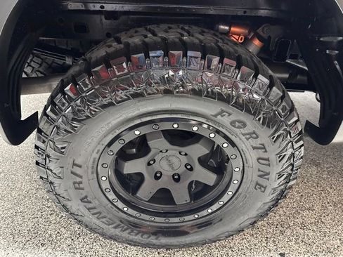 Used 2020 Ford F150 Raptor w/ Equipment Group 802A Luxury AWD/4WD image 25