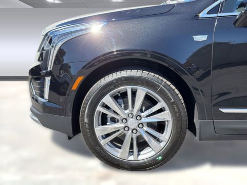 New 2026 Cadillac XT5 Premium Luxury w/ LPO, Floor Liner Package AWD/4WD image 12