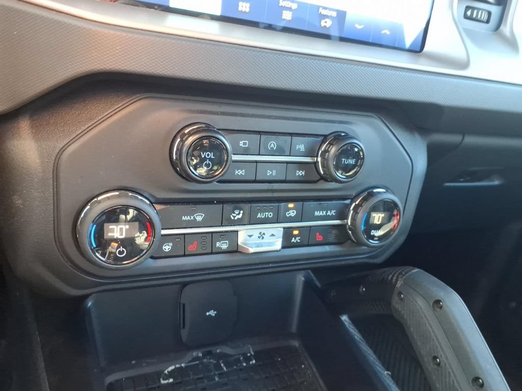 Used 2024 Ford Bronco Raptor w/ Interior Carbon Fiber Pack 6 AWD/4WD image 23