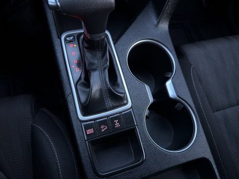 Used 2020 Kia Sportage LX image 42