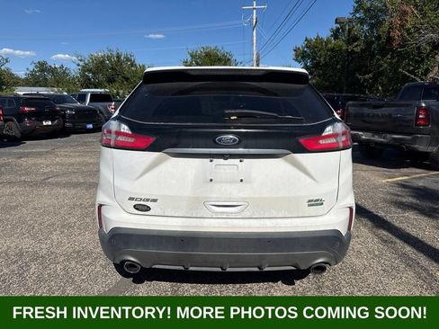 Used 2020 Ford Edge SEL FWD image 3