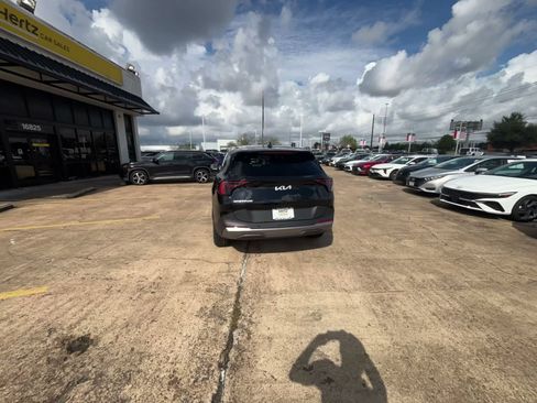 Used 2026 Kia Sportage LX FWD image 12