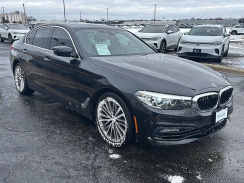 Used 2018 BMW 530i xDrive image 4